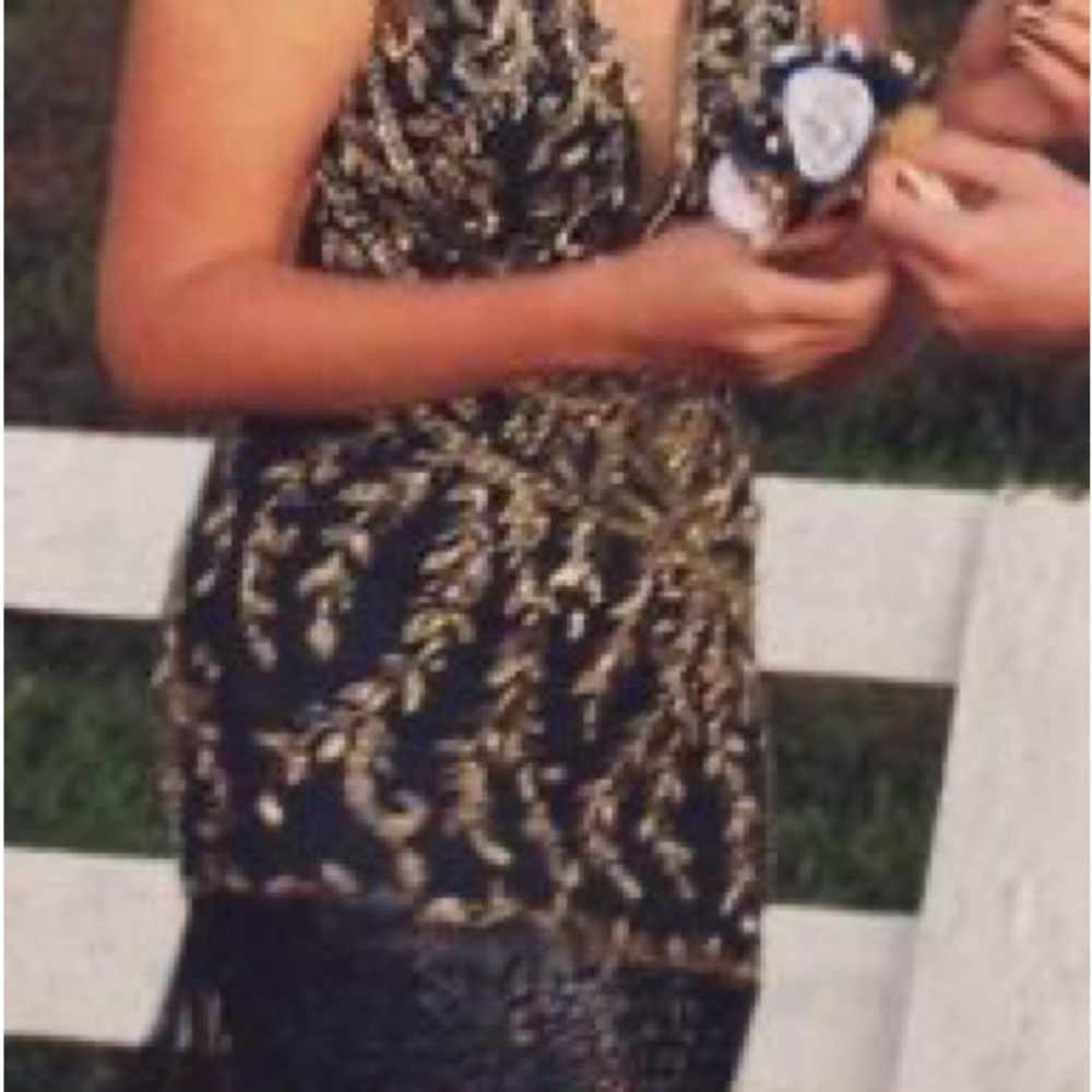 NAVEY BLUE FRING HOCO DRESS… SIZE 4